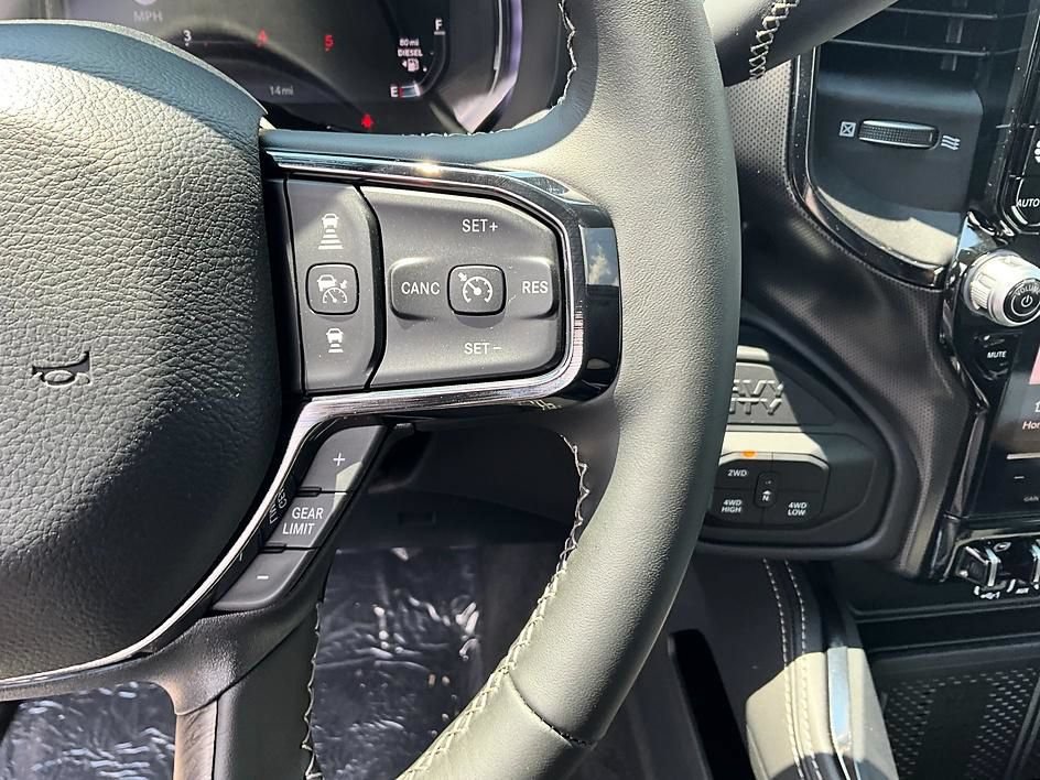 New 2026 RAM 3500 Limited AWD/4WD image 34