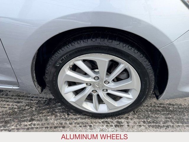 Used 2017 Acura ILX image 8