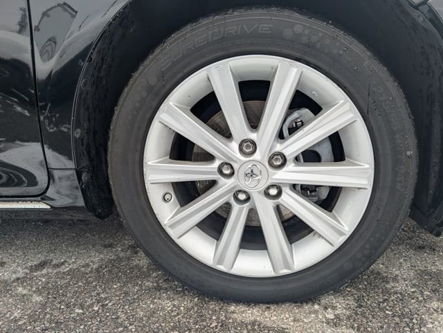 Used 2014 Toyota Camry XLE w/ Leather Package image 24