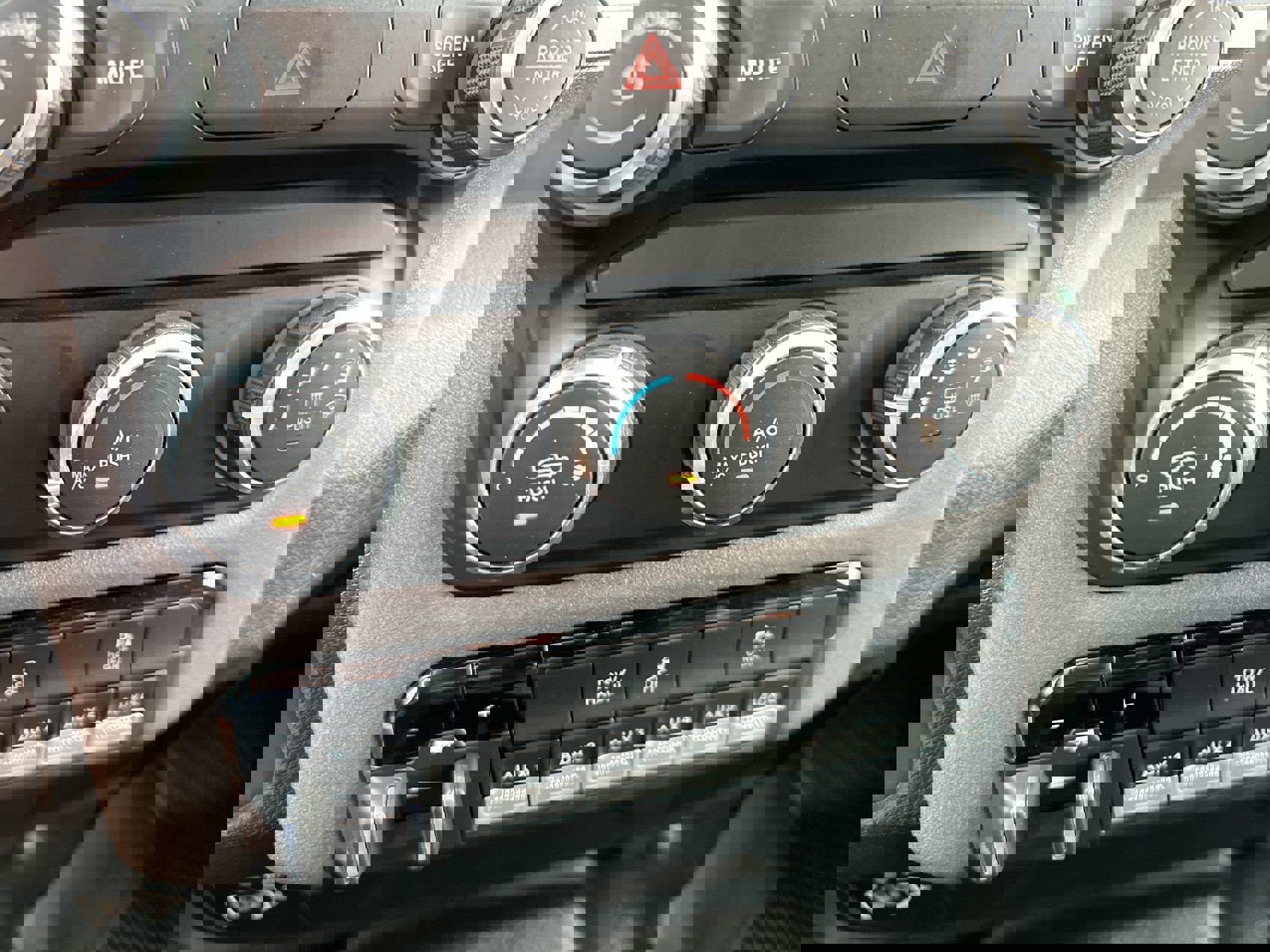 Used 2022 RAM 2500 Tradesman image 18