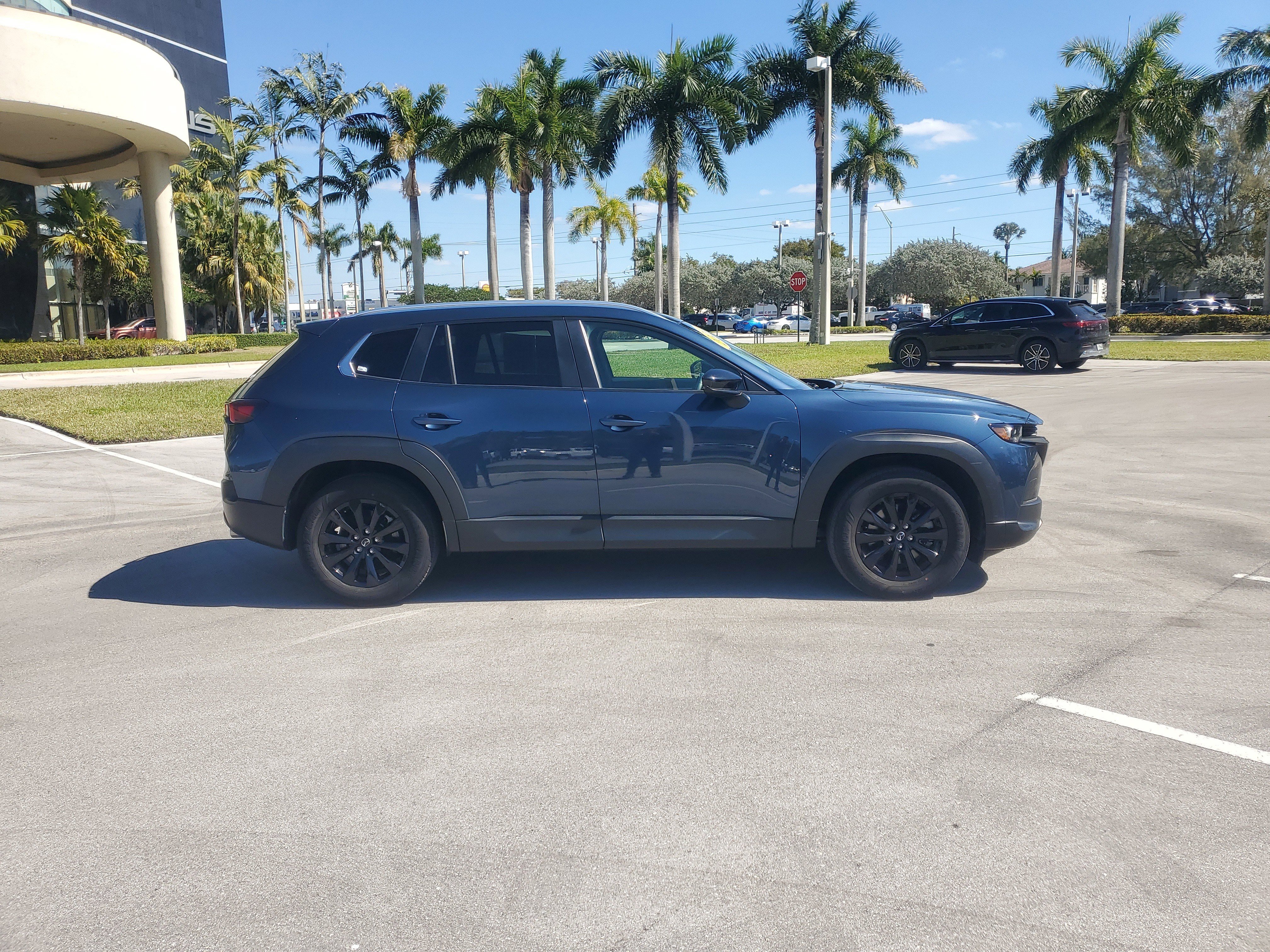 Used 2024 MAZDA CX-50 AWD 2.5 S w/ Premium Package image 2