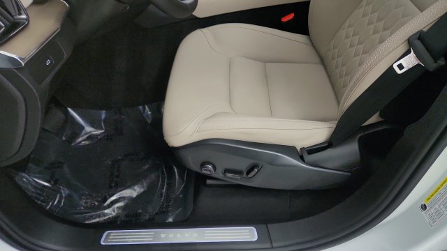 Used 2026 Volvo XC90 B6 Plus AWD/4WD image 54