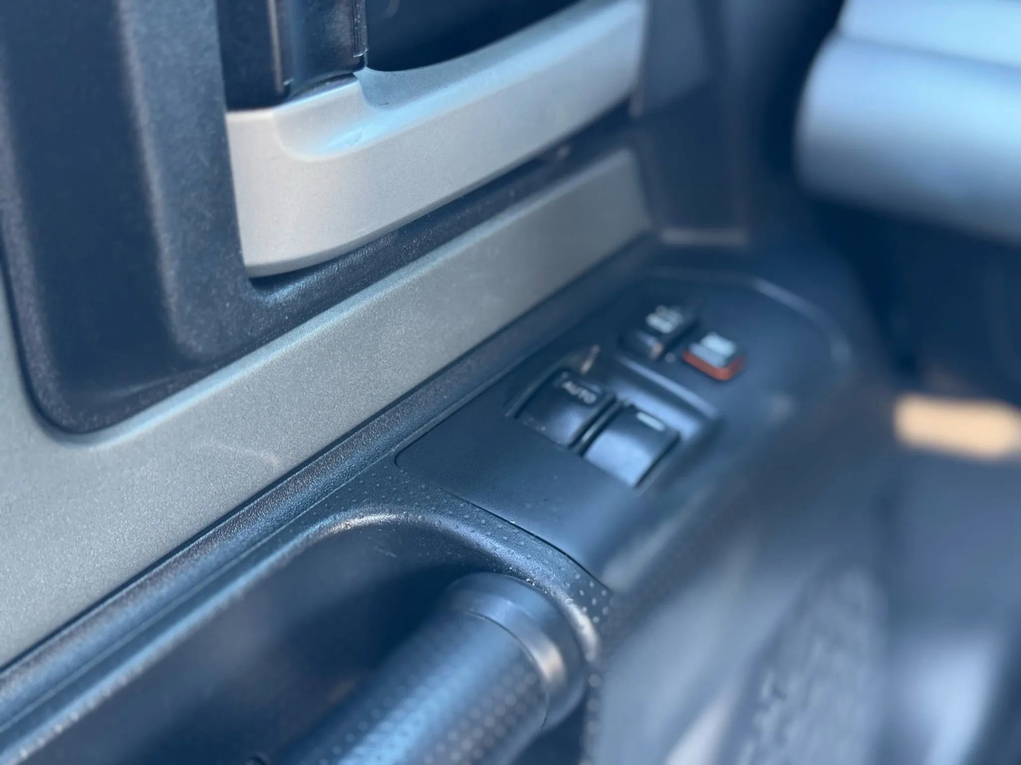 Used 2010 Toyota FJ Cruiser 4WD image 33