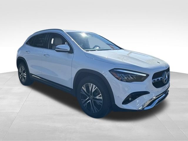 Used 2025 Mercedes-Benz GLA 250 4MATIC image 9