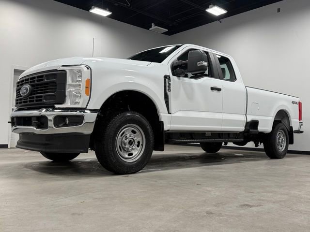 Used 2023 Ford F350 XL w/ Snow Plow Prep Package image 5