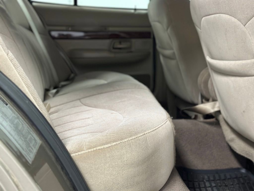 Used 2001 Mercury Grand Marquis GS image 19