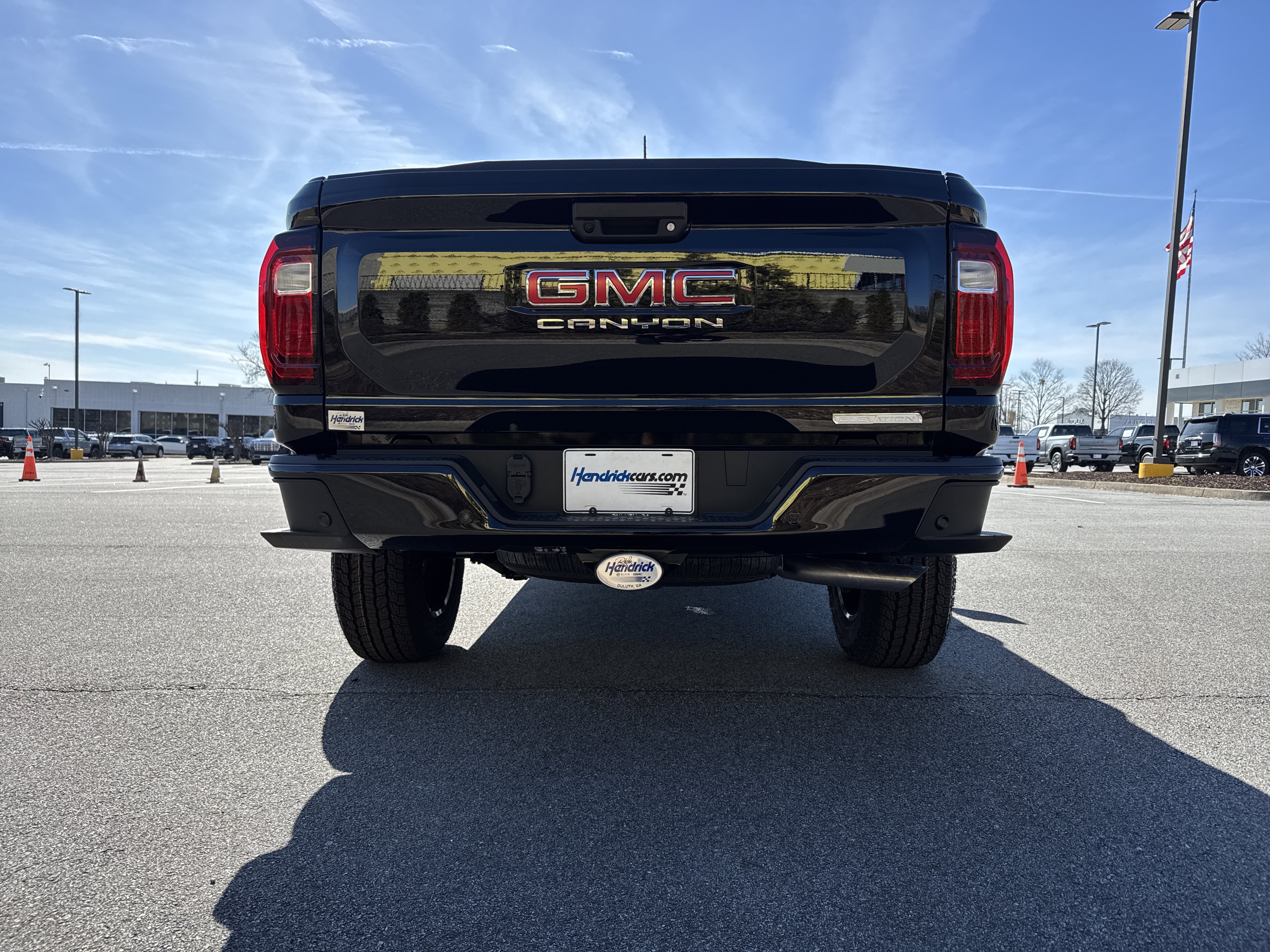 New 2026 GMC Canyon Elevation w/ Convenience Package image 9
