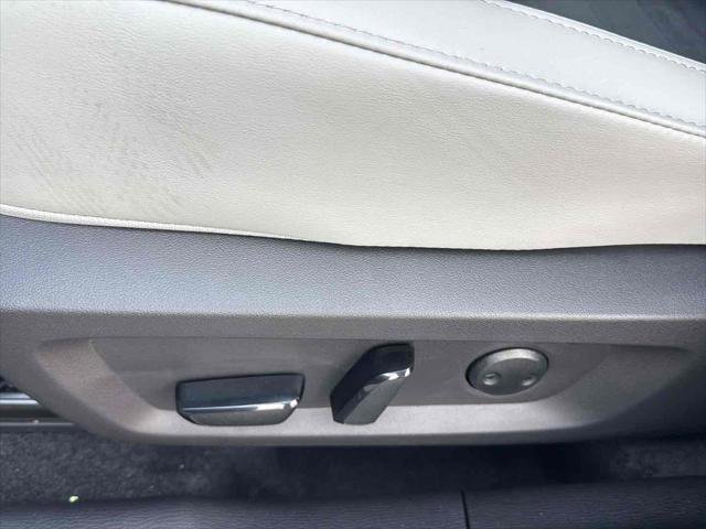 New 2026 Mitsubishi Outlander SE image 15