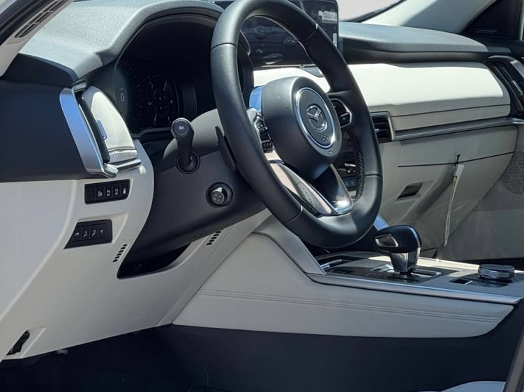 New 2026 MAZDA CX-90 Plug-In Hybrid w/ Premium Plus AWD/4WD image 9