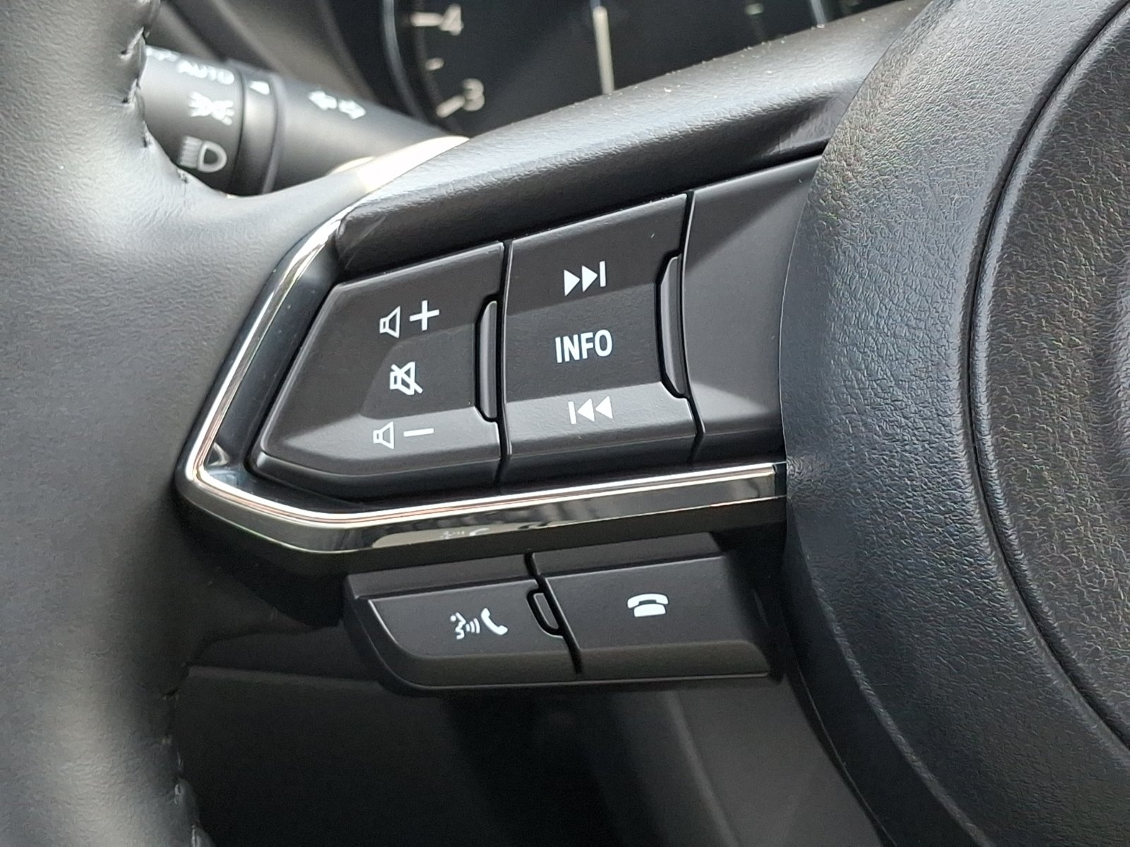 Certified 2025 MAZDA CX-5 AWD 2.5 S image 23