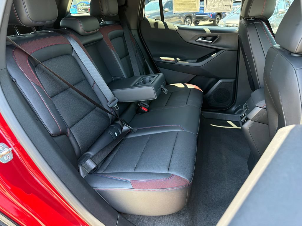 Used 2026 Chevrolet Equinox RS w/ Convenience Package III FWD image 10