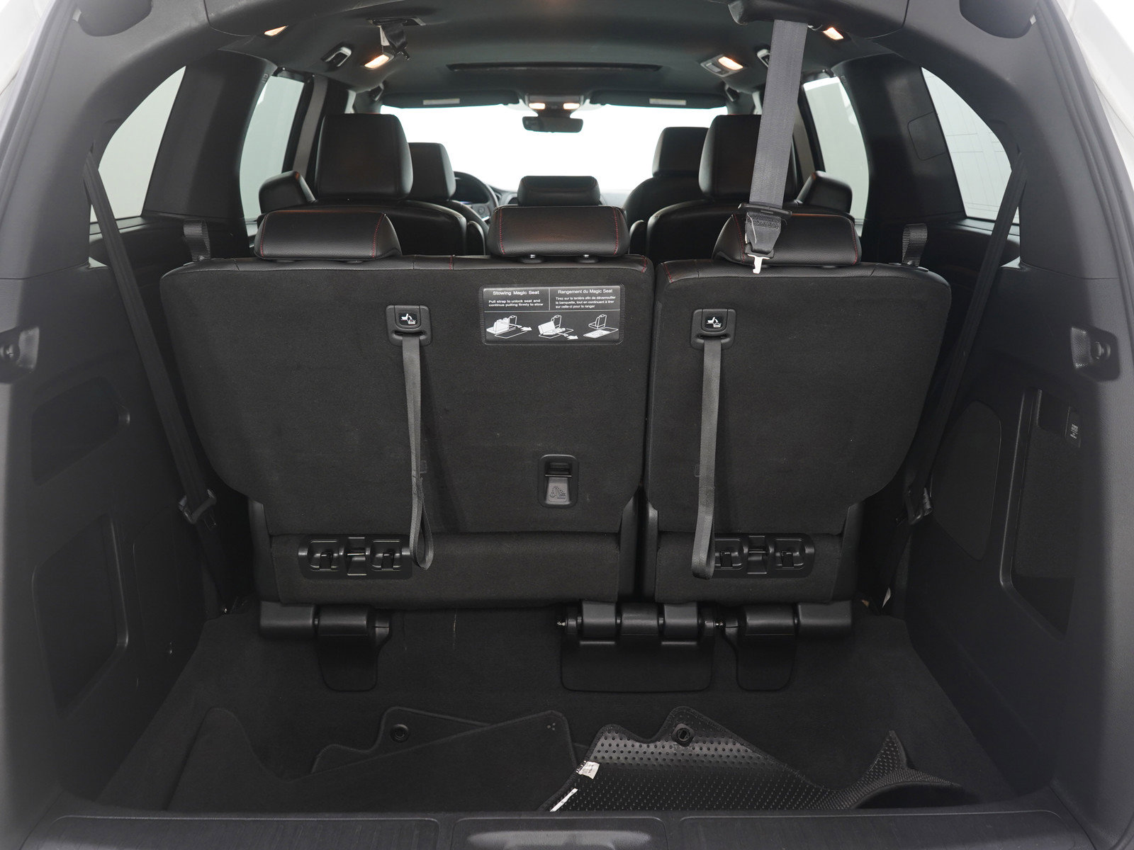 Used 2023 Honda Odyssey Sport image 9
