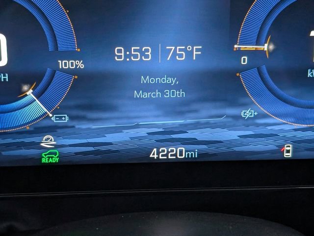 Certified 2025 Chevrolet Equinox EV LT w/ Convenience Package image 24