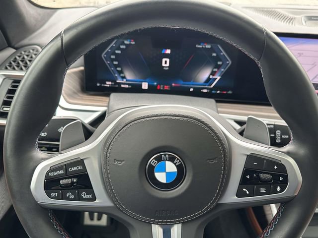 Certified 2024 BMW X7 M60i w/ Executive Package image 30