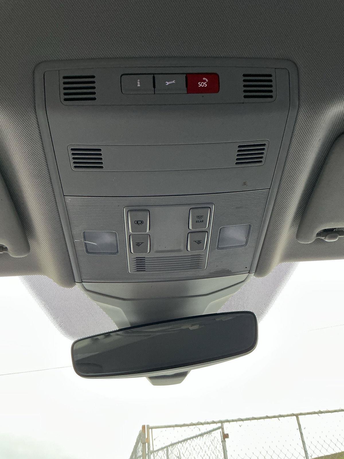 Used 2022 Volkswagen Jetta SE FWD image 14