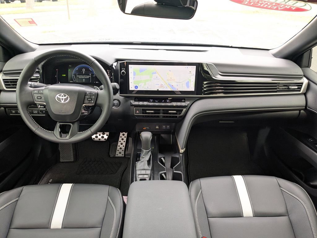 Used 2025 Toyota Camry SE w/ Multimedia Upgrade Package FWD image 15