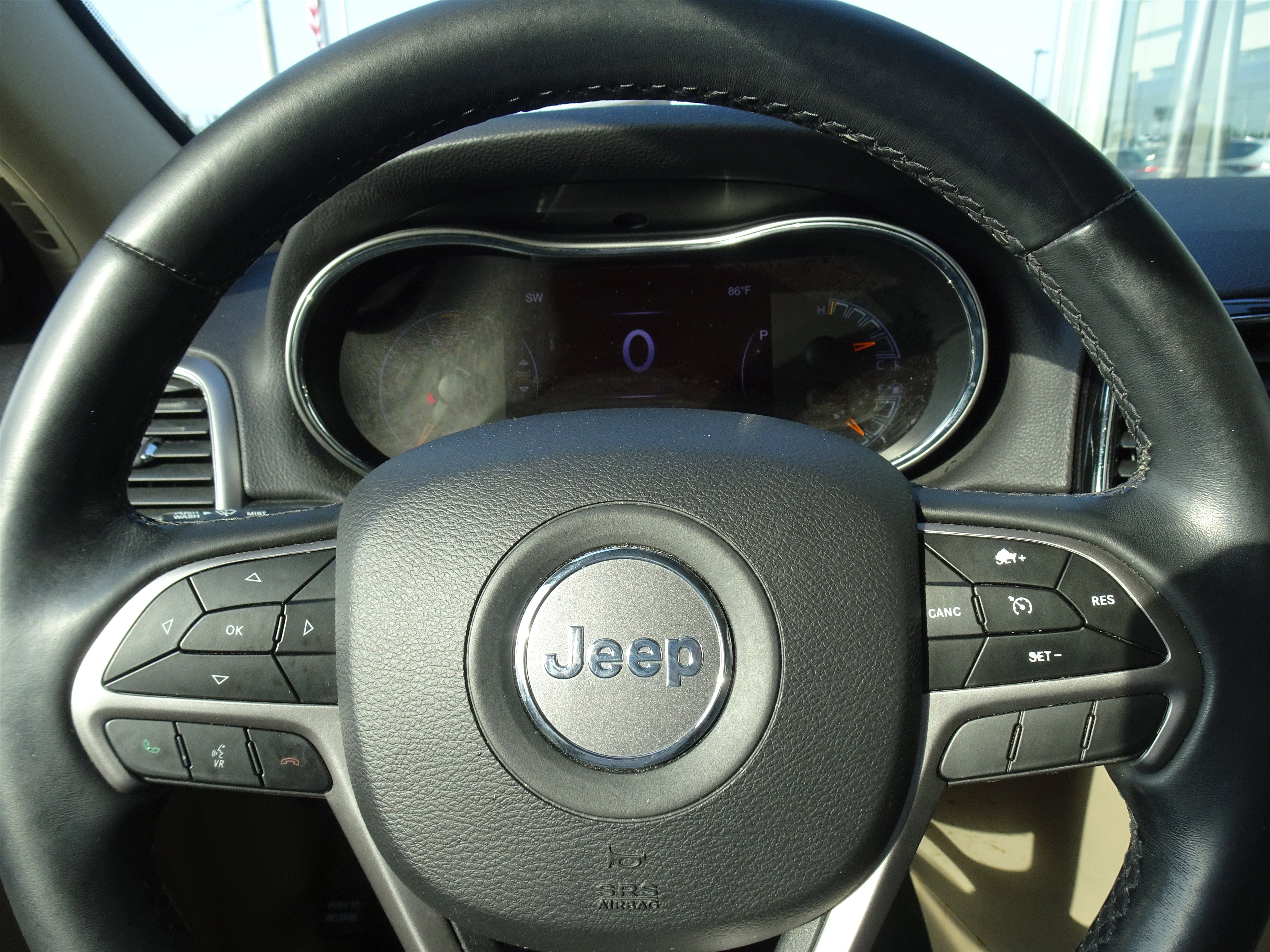 Used 2019 Jeep Grand Cherokee Limited AWD/4WD image 20