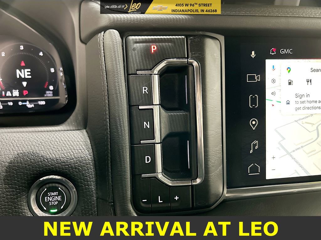 Used 2024 GMC Yukon XL Denali w/ Advanced Technology Package image 17