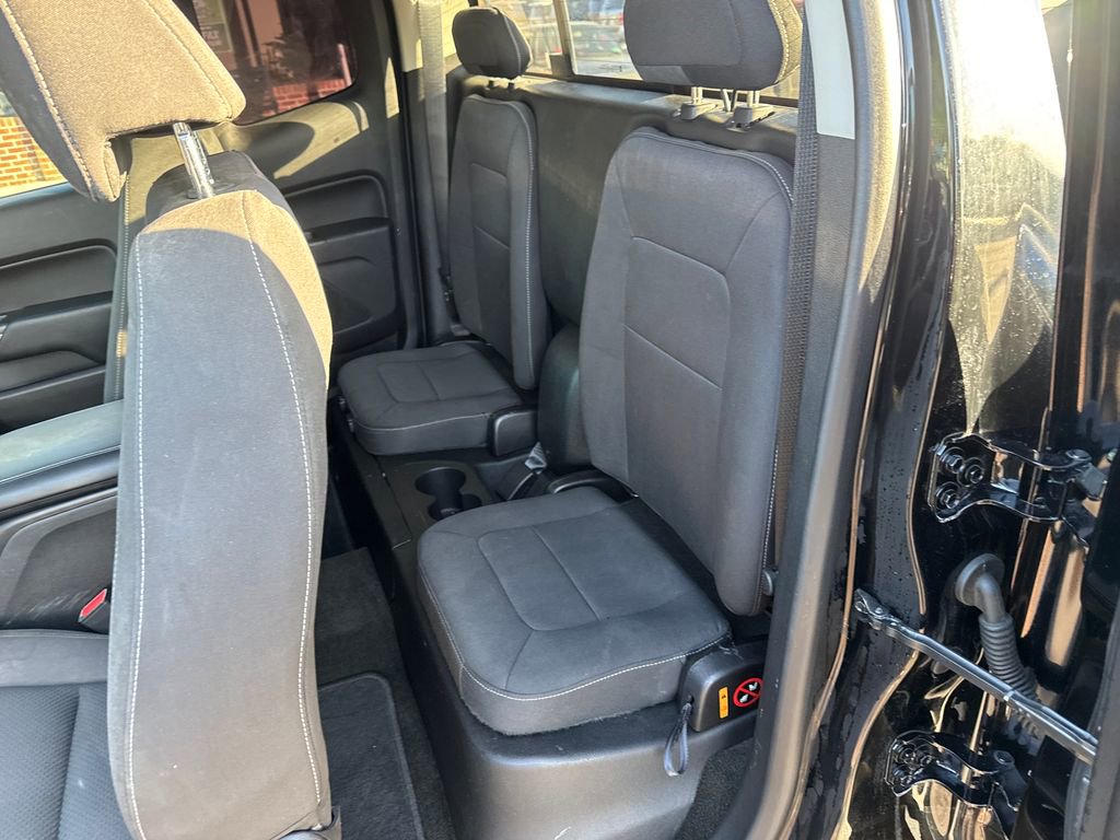 Used 2017 Chevrolet Colorado LT RWD image 42