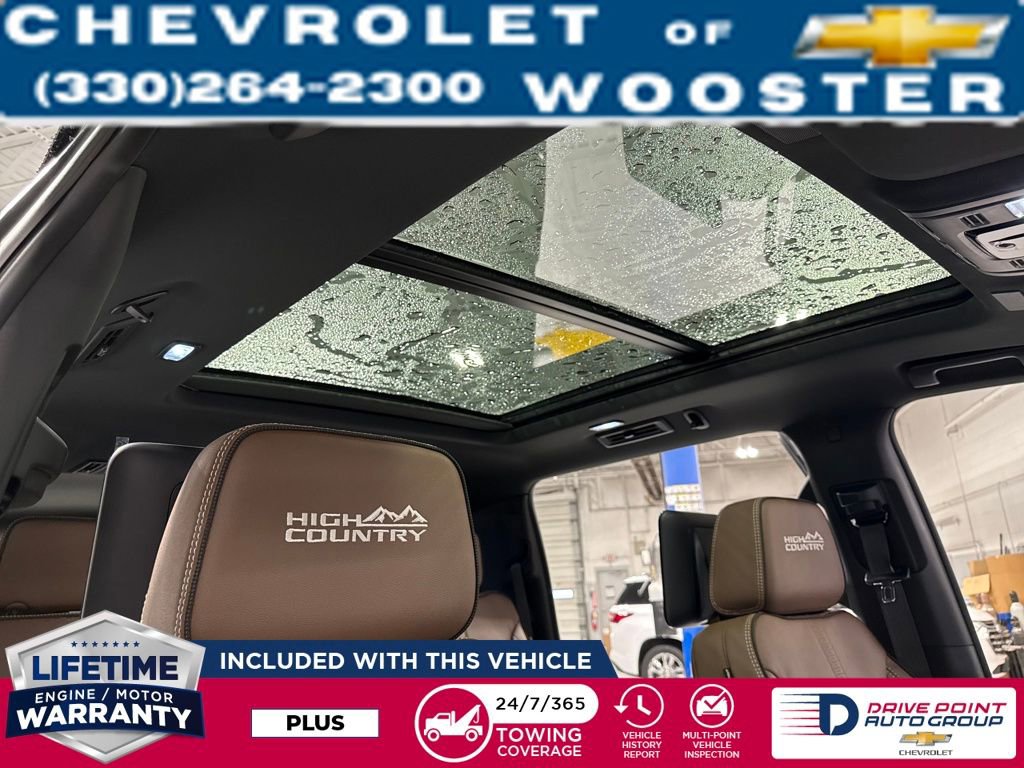 New 2026 Chevrolet Suburban High Country image 29