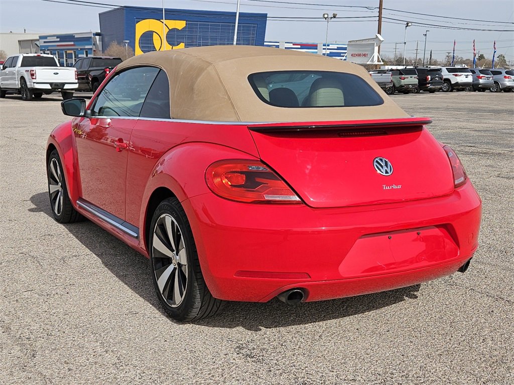 Used 2013 Volkswagen Beetle Turbo image 3