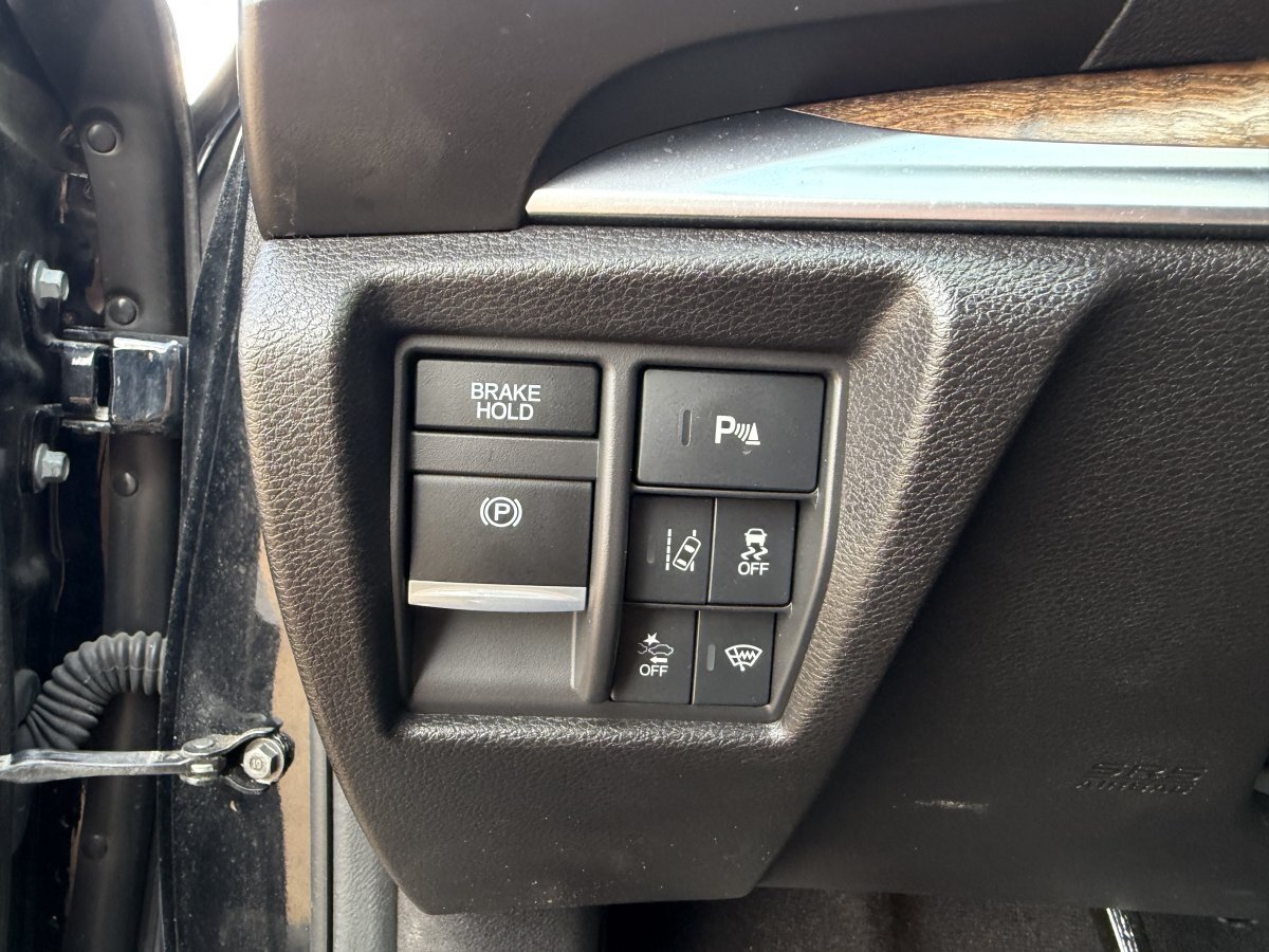 Used 2019 Acura MDX w/ Advance Package FWD image 34