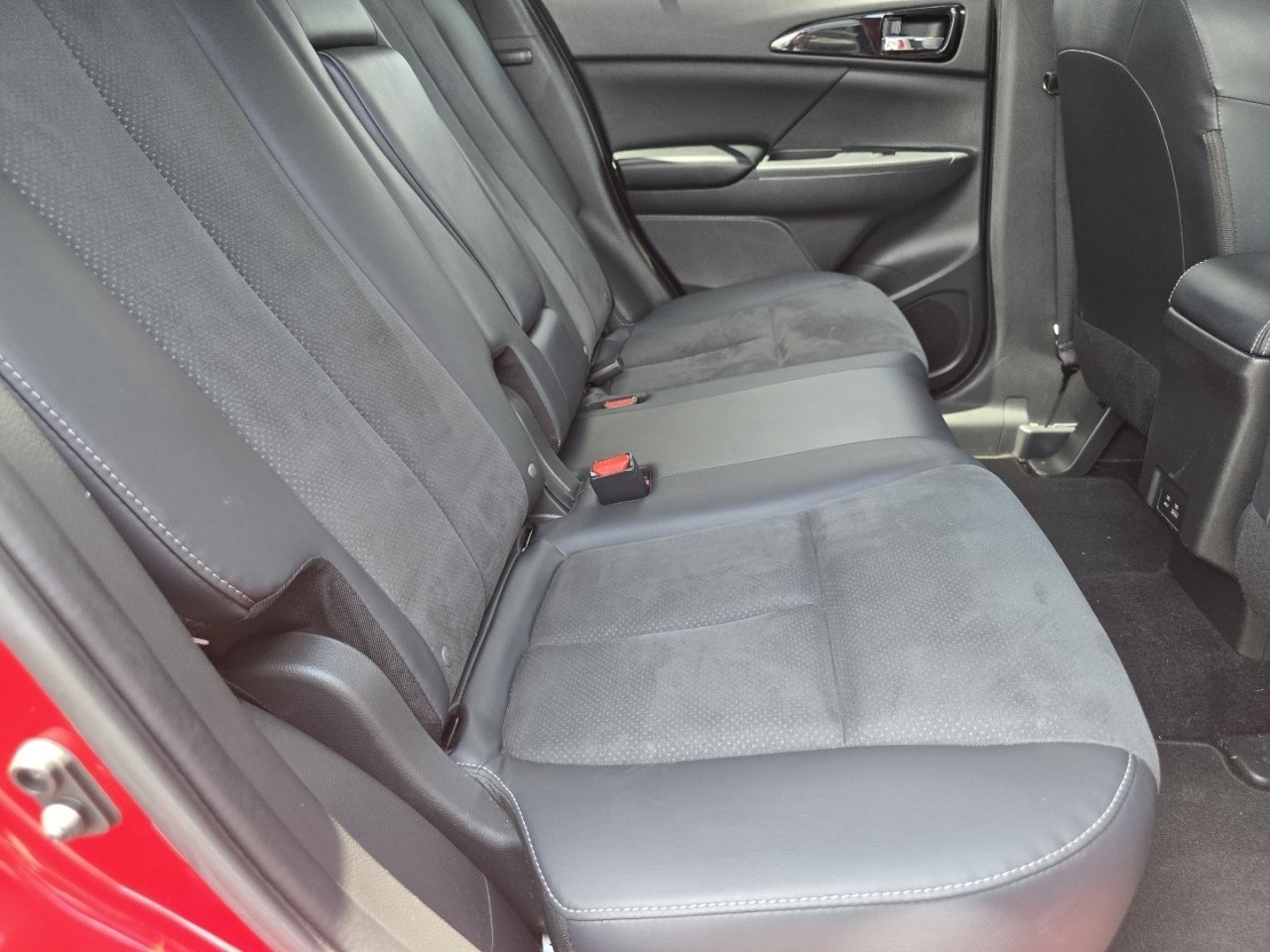 Used 2024 Mitsubishi Eclipse Cross SE AWD/4WD image 17
