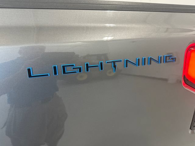 Used 2022 Ford F150 Lightning Lariat AWD/4WD image 34