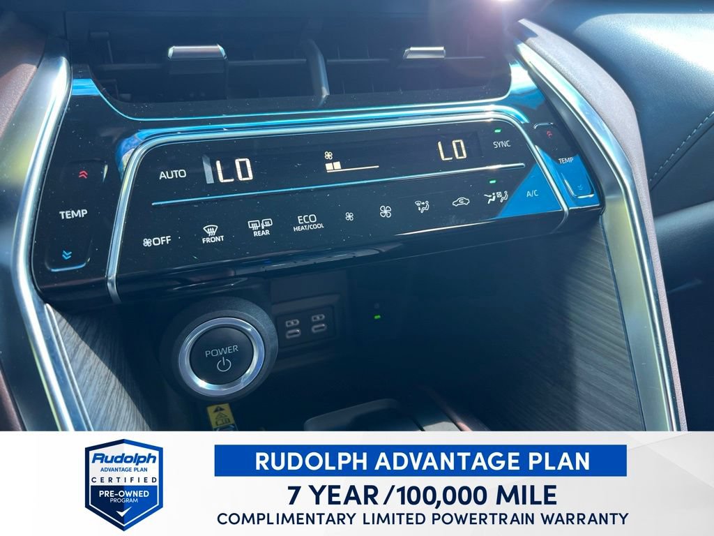 Used 2024 Toyota Venza Limited AWD/4WD image 43