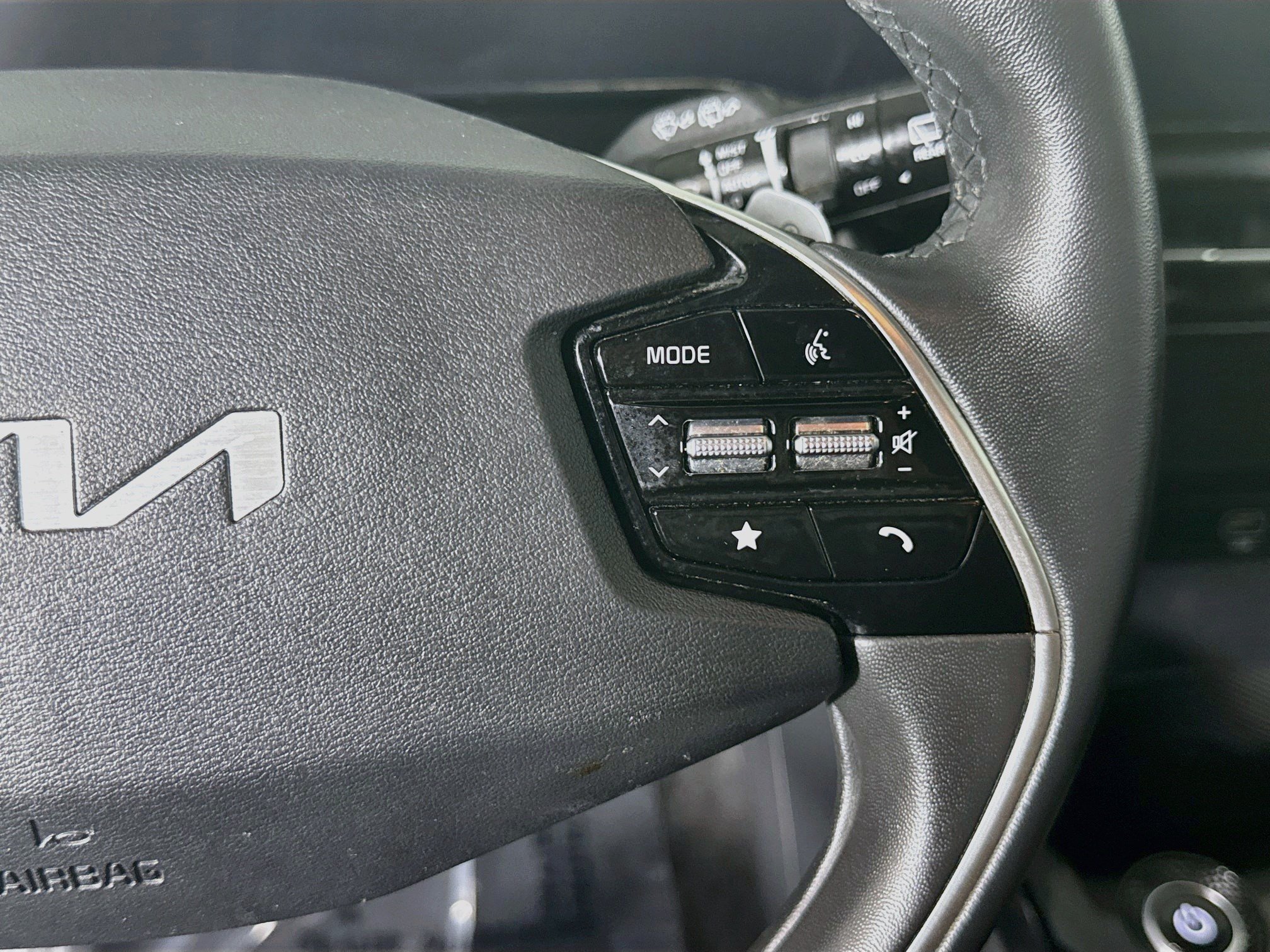 Used 2023 Kia Niro Wind FWD image 15
