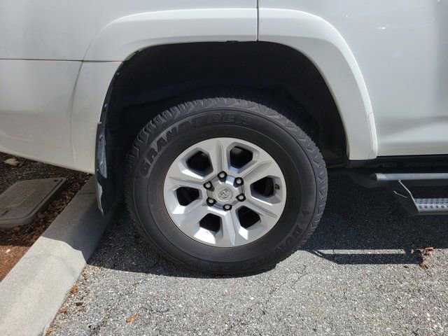 Certified 2020 Toyota 4Runner SR5 Premium w/ Moonroof Package image 9