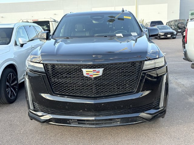 Used 2023 Cadillac Escalade Sport w/ Touring Package AWD/4WD image 2