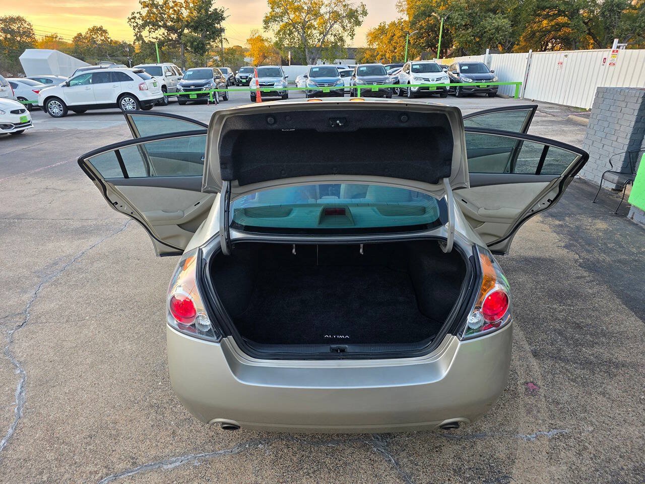 Used 2009 Nissan Altima 2.5 S FWD image 29