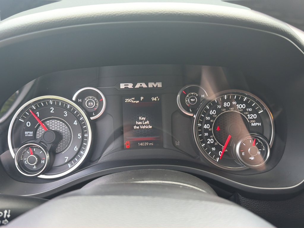 Used 2025 RAM 1500 Big Horn AWD/4WD image 28