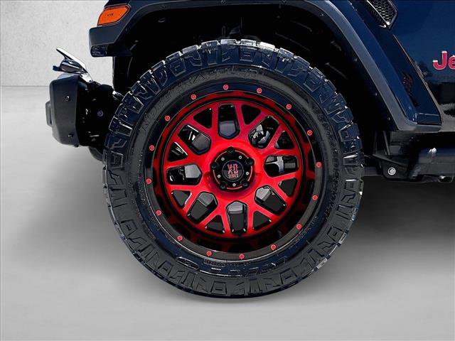 Used 2019 Jeep Wrangler Unlimited Sahara w/ Quick Order Package 24M Moab AWD/4WD image 10