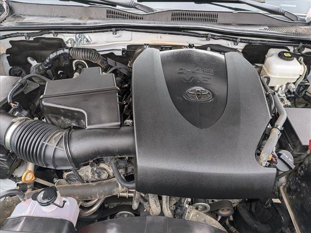 Used 2023 Toyota Tacoma TRD Off-Road w/ Technology Package AWD/4WD image 23
