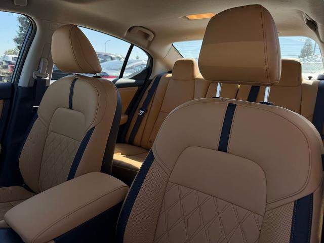 New 2025 Nissan Sentra SV w/ SV Premium Package image 14