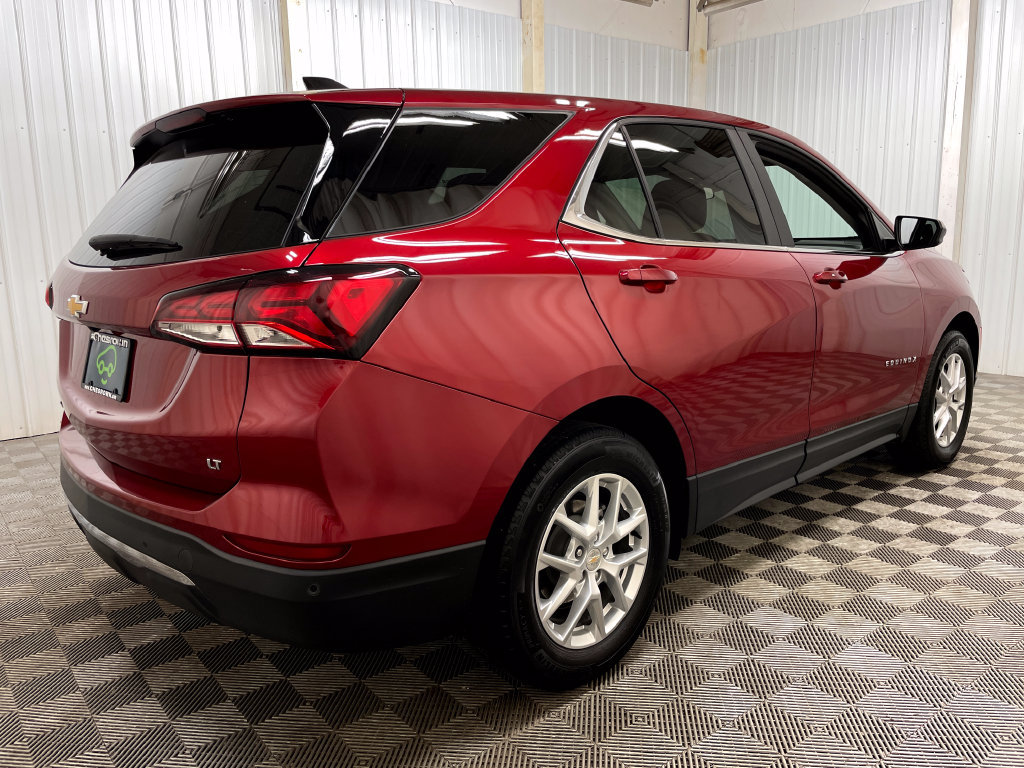 Certified 2023 Chevrolet Equinox LT FWD image 17