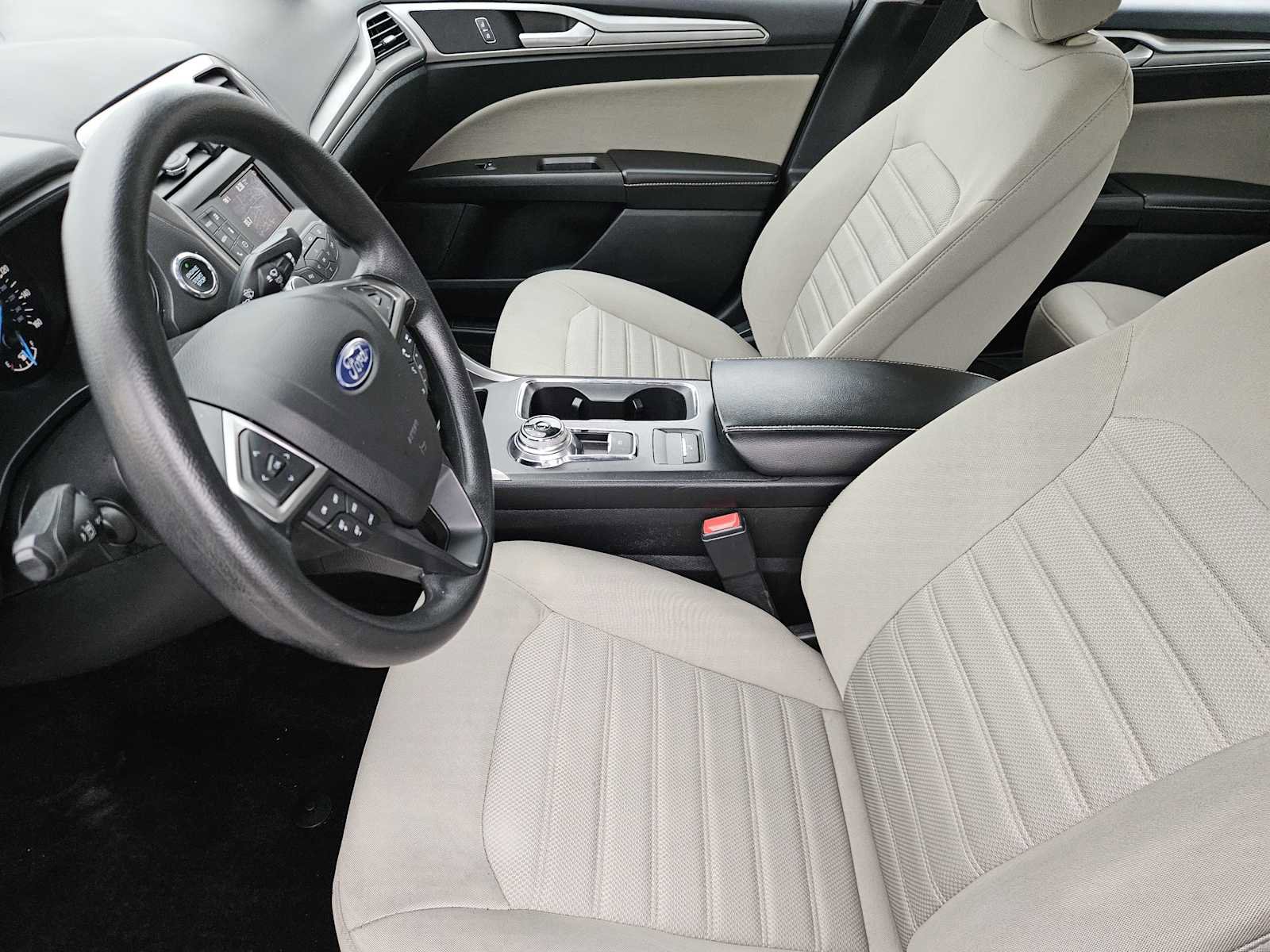 Used 2020 Ford Fusion S image 12