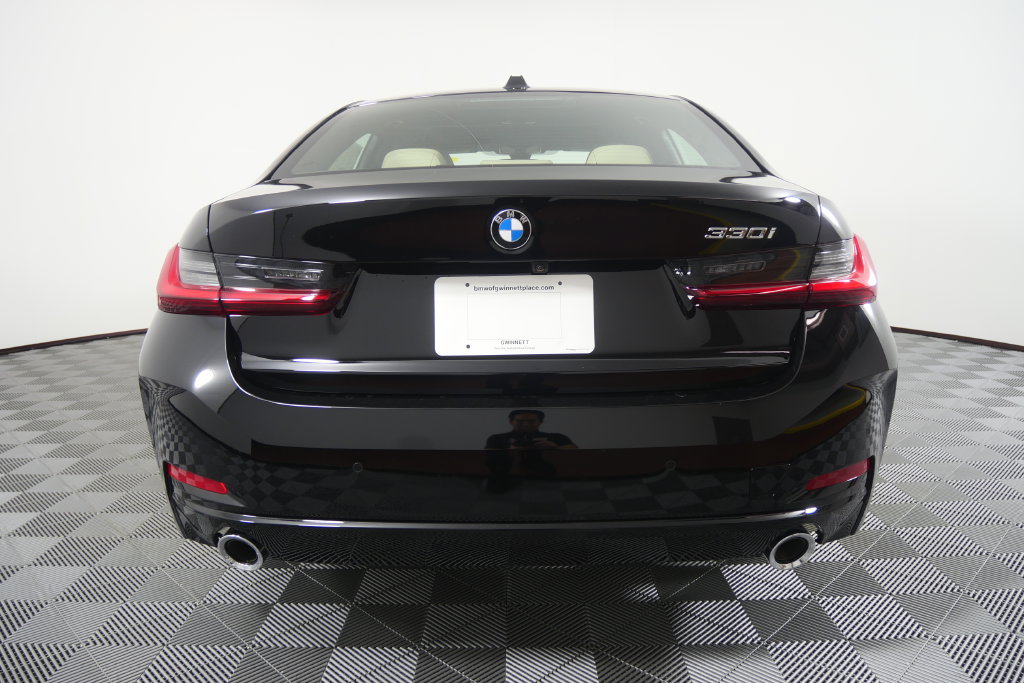 New 2026 BMW 330i Sedan w/ Premium Package RWD image 5