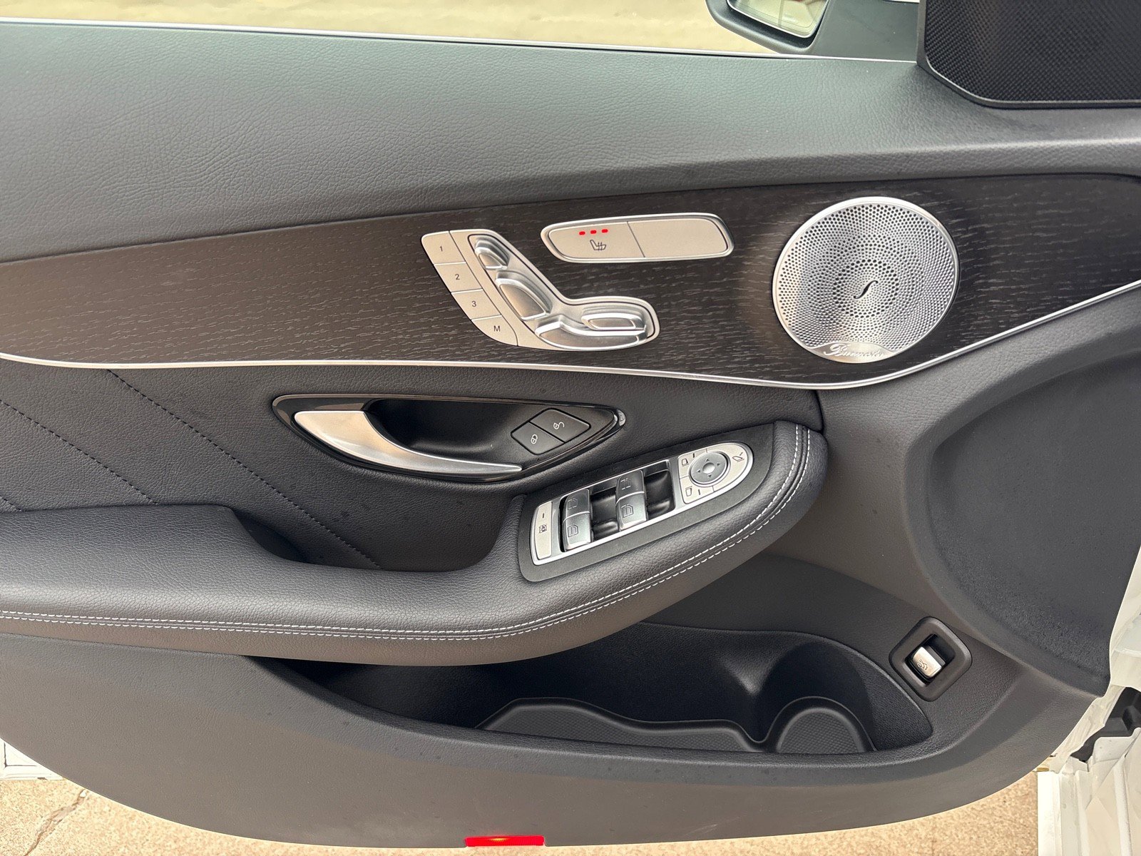 Used 2021 Mercedes-Benz C 300 C 300 image 13