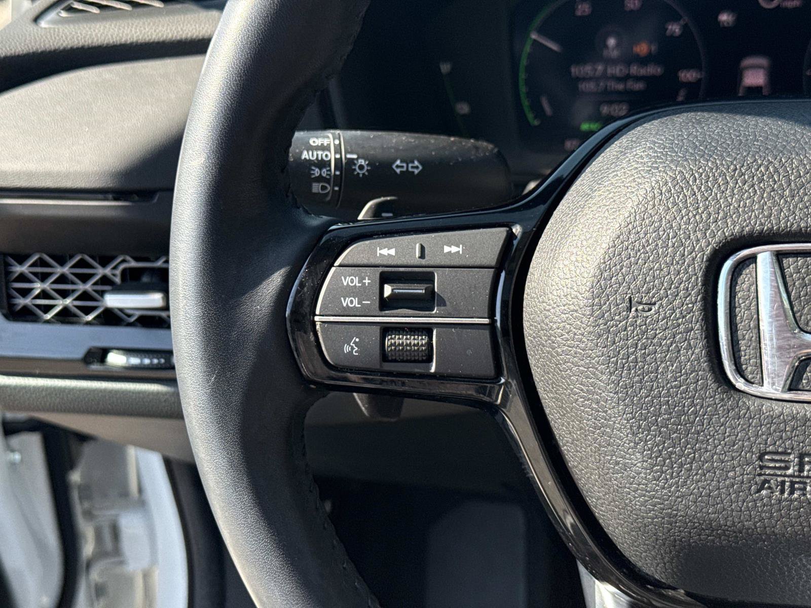 Certified 2024 Honda Accord Touring image 11