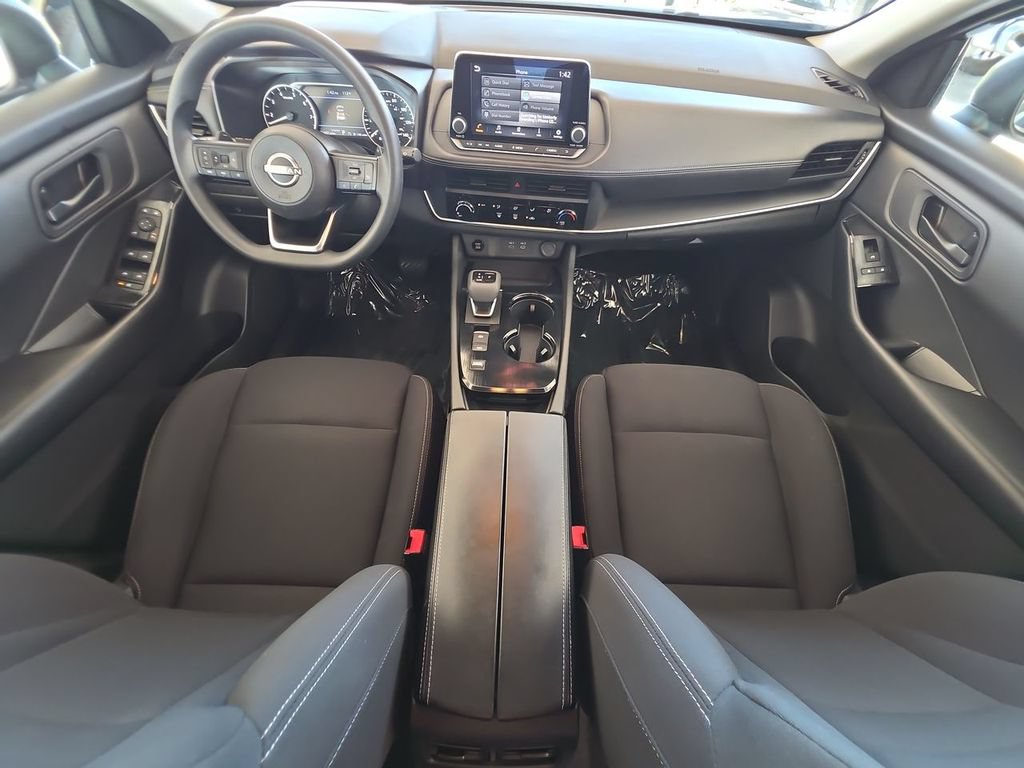 Used 2024 Nissan Rogue S FWD image 21