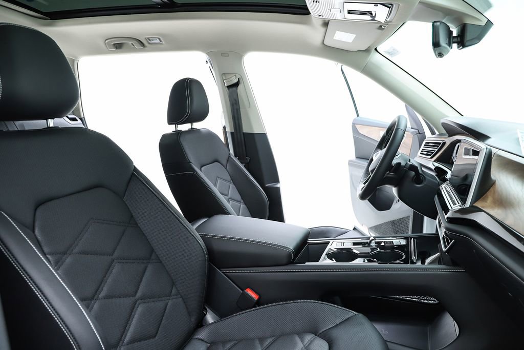 New 2026 Volkswagen Atlas SE image 75