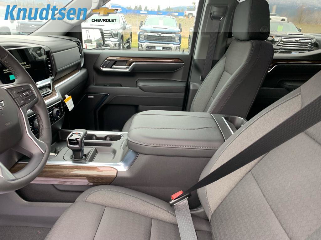 Used 2026 Chevrolet Silverado 1500 RST w/ RST All Star Premium Package AWD/4WD image 19
