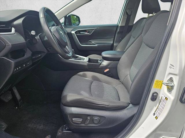 Used 2023 Toyota RAV4 XLE w/ Convenience Package FWD image 15
