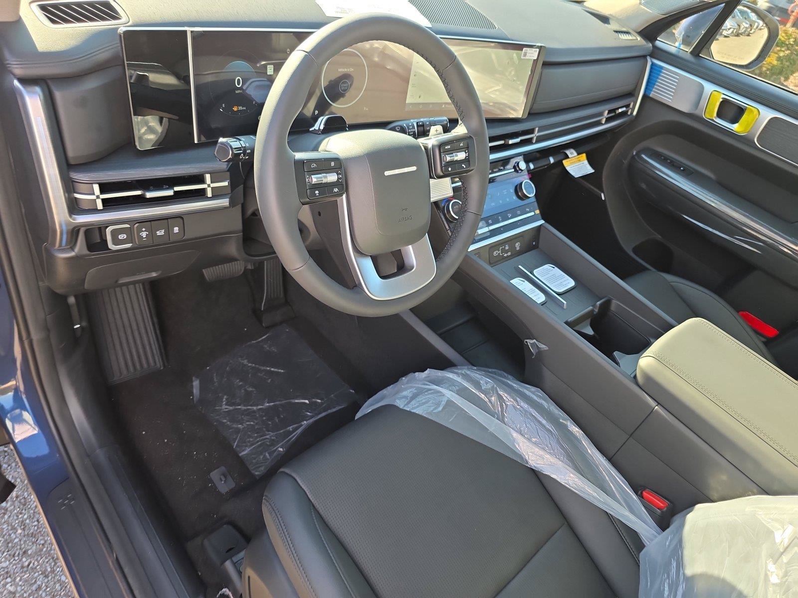 New 2027 Hyundai Santa Fe Limited AWD/4WD image 4