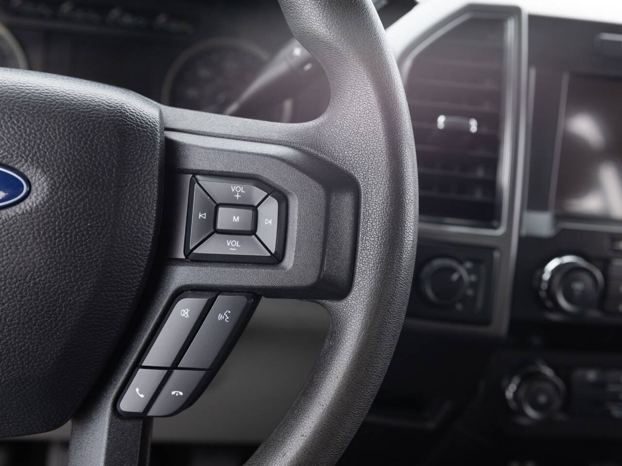 Used 2020 Ford F150 XLT AWD/4WD image 40