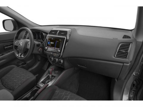 Used 2026 Mitsubishi Outlander Sport LE AWD/4WD image 14