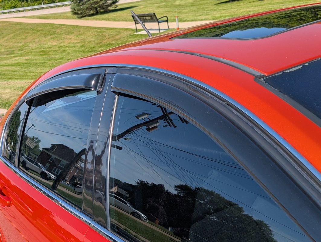 Used 2008 Pontiac G8 w/ Comfort And Sound Package RWD image 25